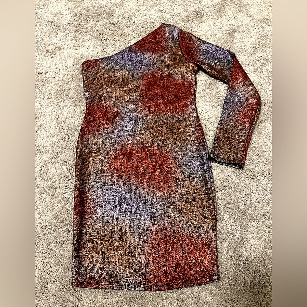 Multicolored Metallic Black Bead Cocktail Dress
Size: Medium